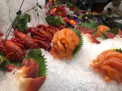 冰镇龙虾北极贝三文鱼拼盘-常泰渔港