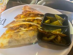 -Famous肥猫墨西哥音乐餐吧(五棵松华熙LIVE店)