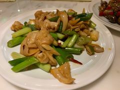 拌鸟贝-日丰园海肠水饺·老字号大连海鲜(和平广场店)