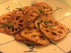 -小芙蓉湘菜馆(易生活购物公园店)