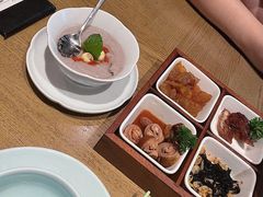 -小厨娘绣中淮扬(总统府大行宫店)