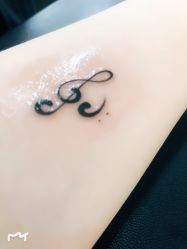 -英刺青 纹身 洗纹身