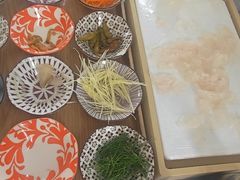 -渔顺生·顺德鱼生·粥底火锅·桑拿鸡(渔人码头店)