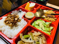 -暖食光·台式家庭餐厅·生日主题店(万达店)
