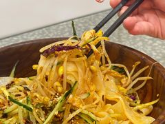 -西北杂粮筐凉皮大王(观澜湖新城MH MALL店)