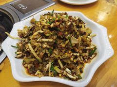 -榕江牛瘪牛肉火锅