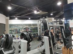 -贝菲特游泳健身(徐泾店)