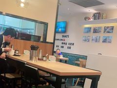 大堂-小杨生煎(金山百联购物中心3楼店)