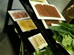 -佬土鹅肠火锅(中建大观店)