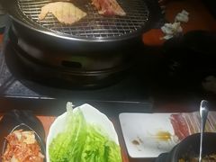 -山之屋炭火烧肉·生啤畅饮(大朗万科中央公园店)