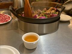 -胡须佬鸡煲四季火锅店(石厦西村直营店)