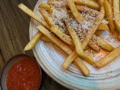 -Brut Eatery Wine Bar & Restaurant (建国东路店)