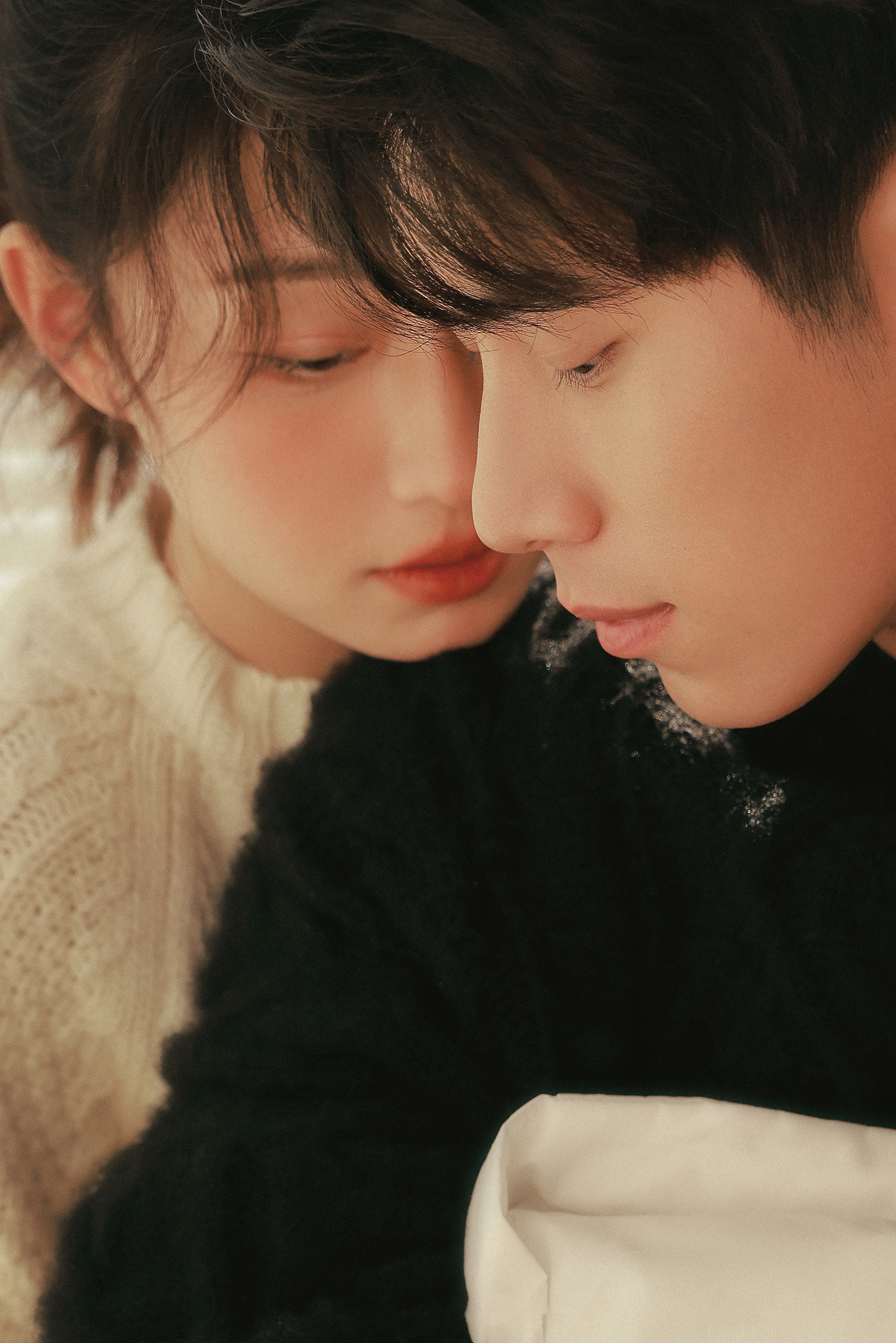 甜蜜时光:情侣装照