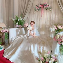 -拉瑞娜LaReine婚纱礼服高级定制