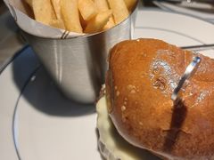 -尚牛社会 Beef & Liberty(金桥EKA天物店)