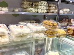 -白玉兰食品(中山公园龙之梦店)