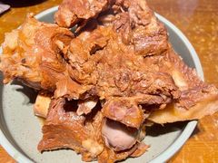 -95号酱骨·一块豆腐(展春园西路店)