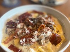 -ROAST coffee & eatery