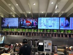 -CoCo都可(湖滨银泰店B区店)