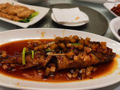 干烧大黄鱼-丰泽园饭店