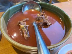 番茄牛尾汤-曾牛肉