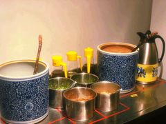 -包整·丝娃娃(一览甲秀楼风景店)