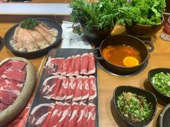 -呷哺呷哺 黄金牧场 (新中关购物中心店)