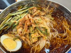 -韩风烤牛肉冷面店