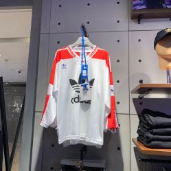 -adidas(德基广场店)