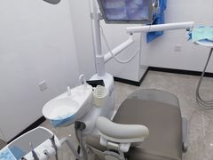 -武汉仁爱口腔(光谷店)