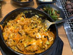 -肉甲韩国木炭烤肉(新壹街1店)