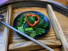 -曹丞相·地锅鸡·地锅鱼(武林店)