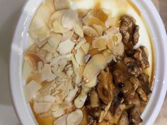 -满记甜品(巴黎春天宝山店)