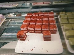 -阪尚皇·原切牛排·烤肉火锅自助(北京路店)