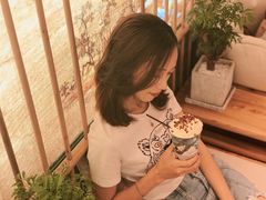 -茶理宜世(东方宝泰店)