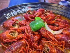 金牌香辣龙虾-洪福龙虾