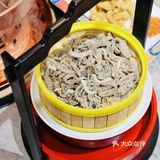 既能吃涮羊肉又能吃烤鸭的宝藏火锅店‼️
