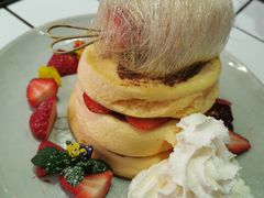 Nutella巧克力草莓松饼-MIKAKU(万达广场上海宝山店)