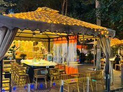 -二荆条·蜀鲜汇城市森林火锅