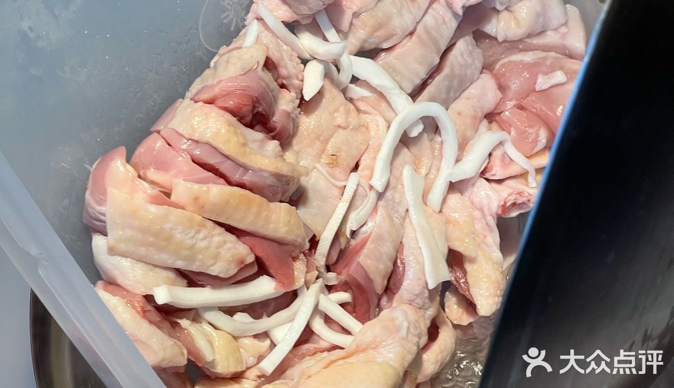 祥云小镇这家椰子鸡｜每一口都是热带风情🌴