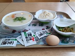 -老乡鸡(武汉中南梅苑小区地铁站店)