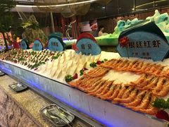 -小天鹅戴斯酒店鲸鲨百汇创作料理