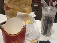 -麦当劳(深圳北站高铁店)