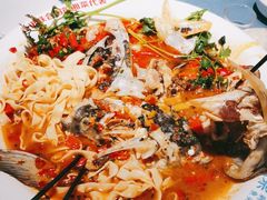 -坛宗剁椒鱼头(河西王府井店)