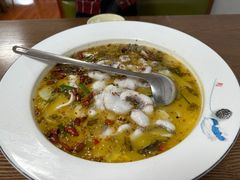 -酸婆娘江湖川菜(紫竹路店)