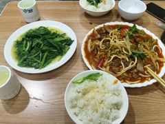 -清真·伊清阁餐厅