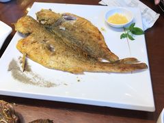 -赶海部落海鲜城(海阳路店)