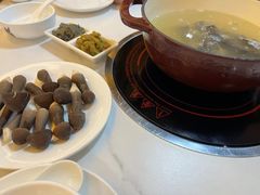 -黑鸡小馆(金源店)