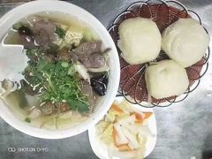牛肉丸子汤-味之清老马大盘鸡店