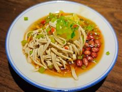 -穿越时尚餐厅(英武中路店)